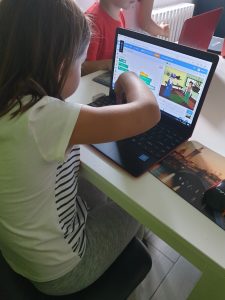 Curs de programare pentru copii de IOTESA Kids la After School Adventures Timișoara - săptămâna poveștilor 2