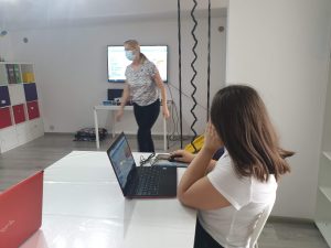 Curs de programare pentru copii IOTESA Kids la Exploratorii Cunoașterii Timișoara - săptămâna artelor1