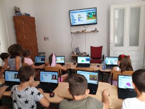 De ce cursuri de programare pentru copii IOTESA Kids?
