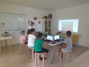 Curs de programare cu Iotesa Kids la Das Kindernest Afterschool Giroc - prima animație interactivă2